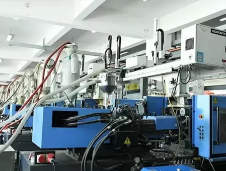 Injection molding equipment