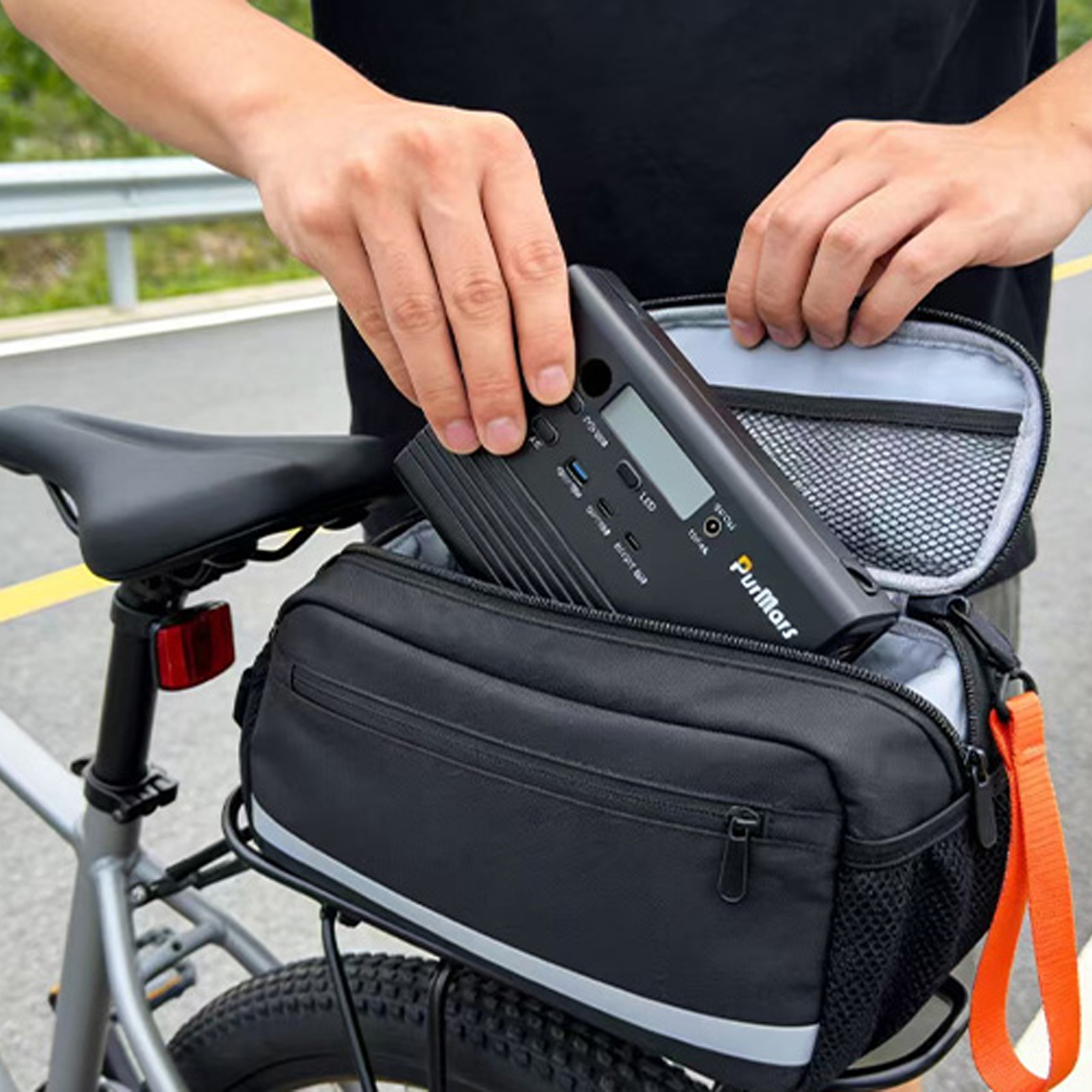 Portable Outdoor Power Station P100A/E | 100W